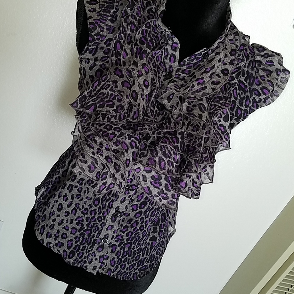 Ruched cheetah print top